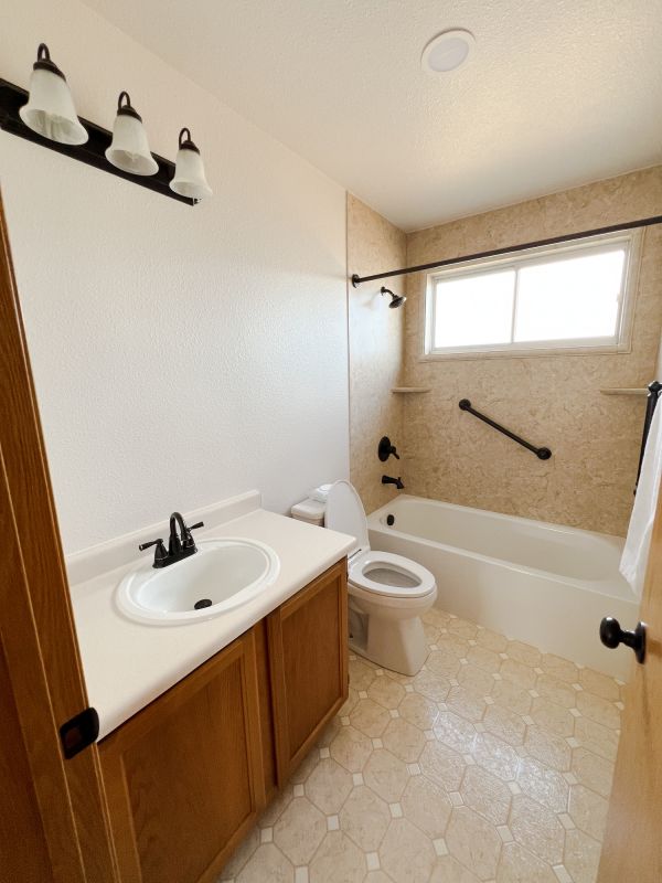 Top Bathroom Remodeling Companies in Monroe, CT